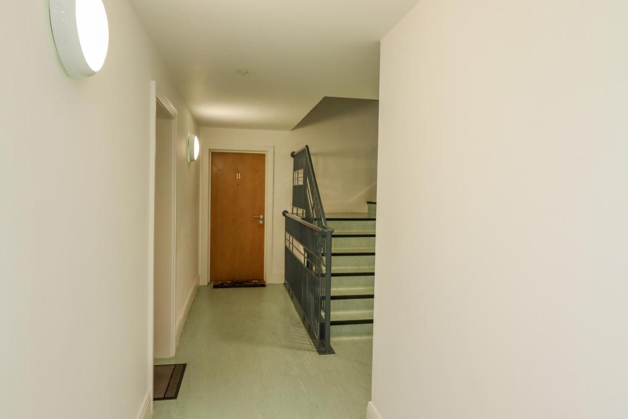 Above & Beyond Appartement Whitby Buitenkant foto